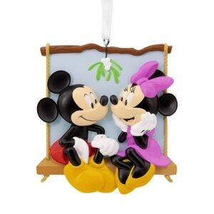 Hallmark Disney’s “Mickey and Minnie Mouse on Swing” Christmas Ornament (NWT)
